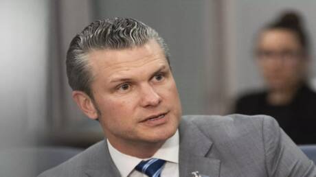 هيغسيث يبيع حصصه في شركات الدفاع الأمريكية