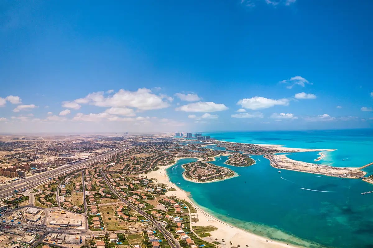 مصر تعزز استثمارات الطاقة الشمسية عبر التحالفات العقارية