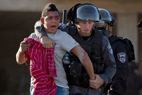 ضابط شرطة إسرائيلي يصف النواب العرب بالإرهابيين