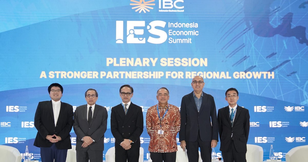 تراجع أرباح سيمين إندونيسيا في 2025