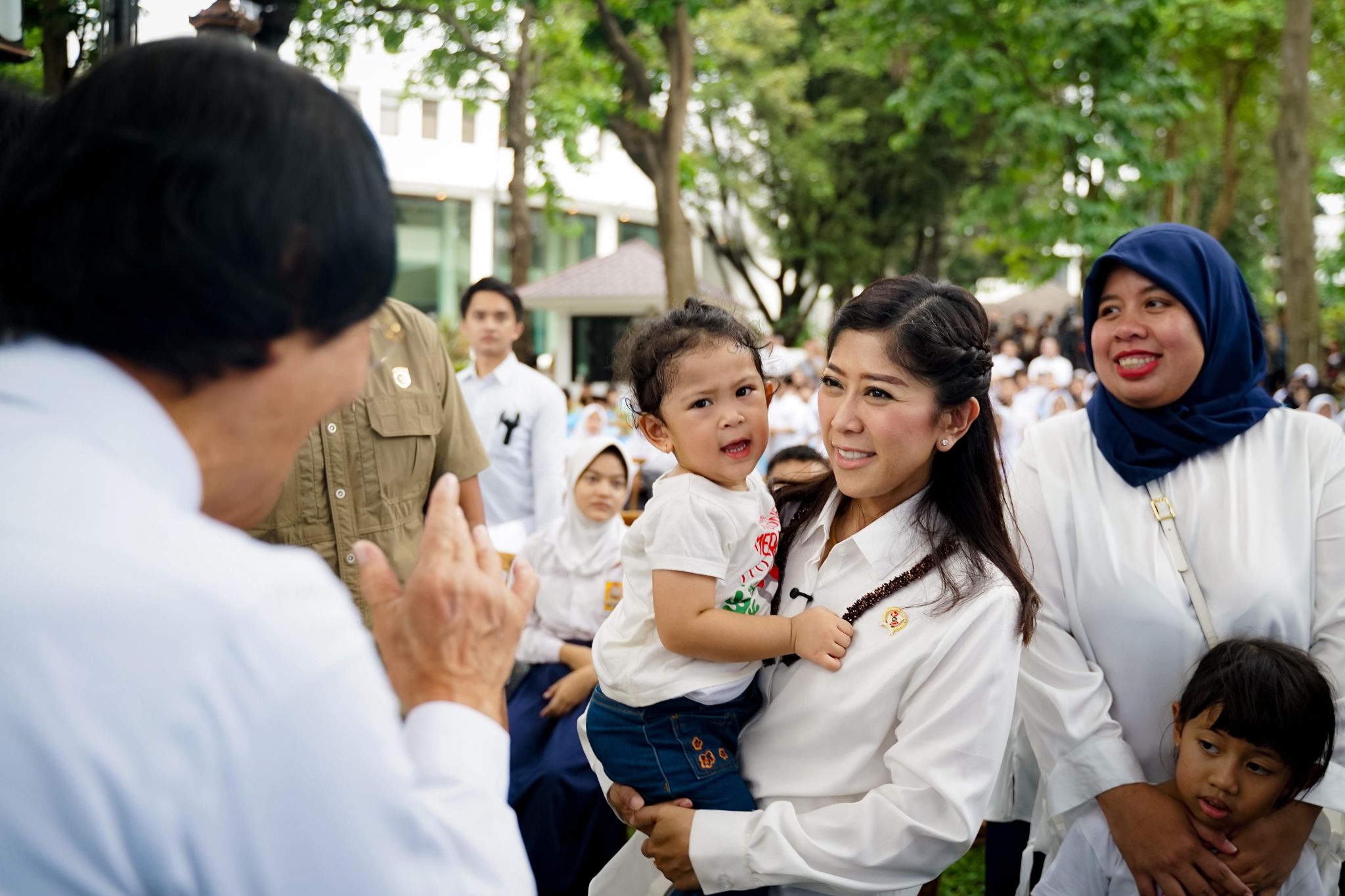 Enhancing Healthy Learning Environment in Indonesia