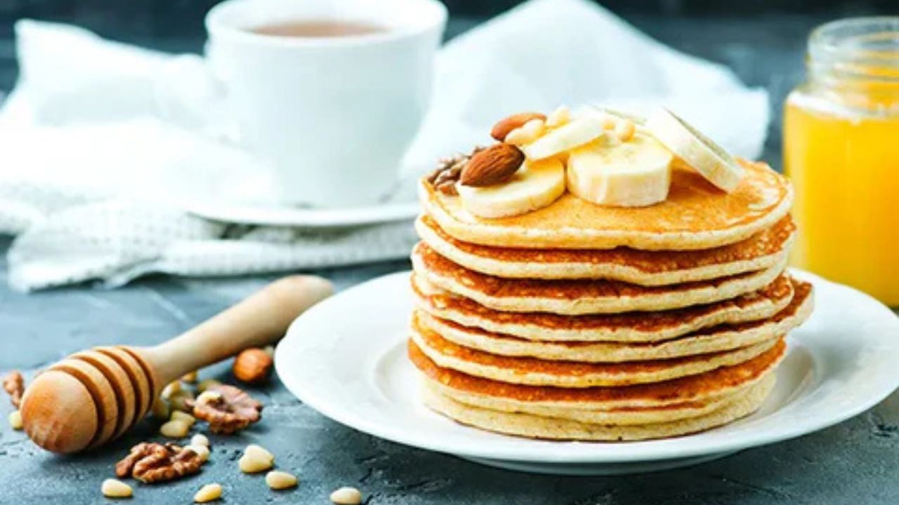 طريقة عمل بان كيك هشة ولذيذة بخطوات بسيطة