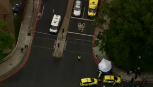 مقتل مراهق في وولويتش بلندن: تحقيقات الشرطة