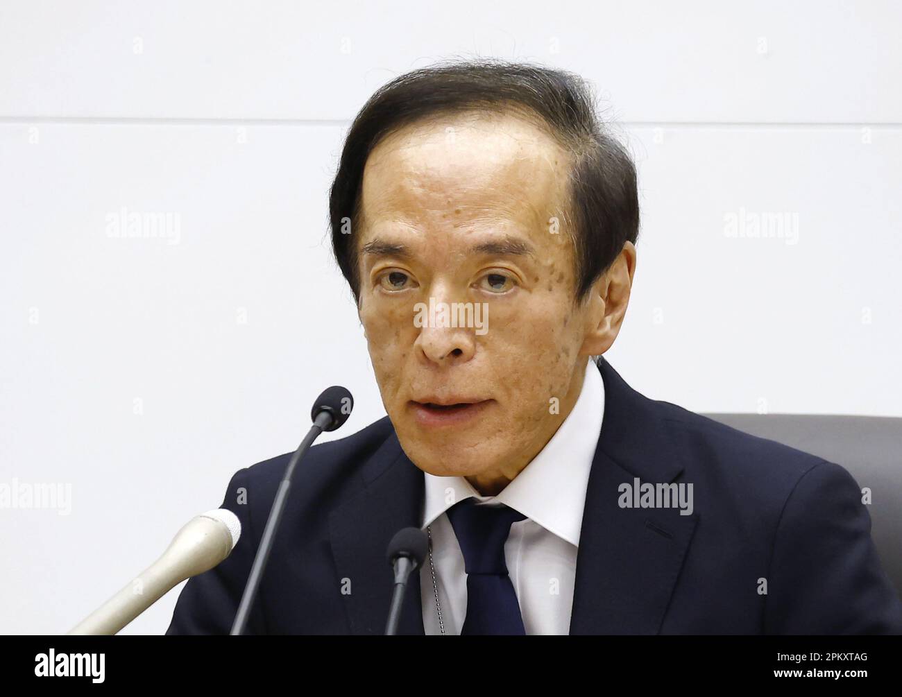 مراقبة تحركات أسعار الصرف وتأثيرها على الاقتصاد الياباني