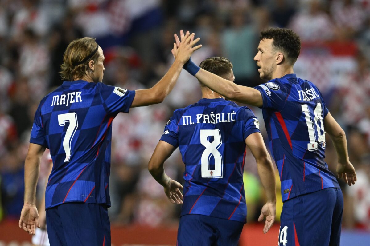 Entscheidendes Spiel zwischen Dänemark und Tschechien