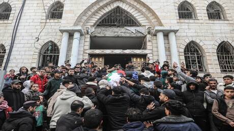 إسرائيل تشكل ميليشيات مسلحة في غزة