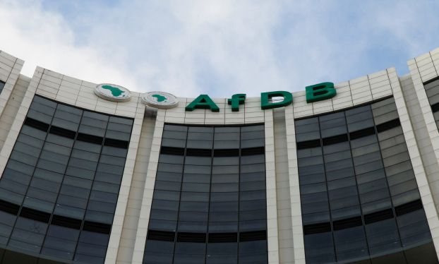 الصومال والبنك الإفريقي للتنمية يعززان التعاون الاقتصادي