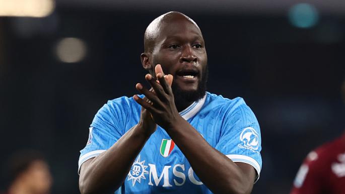 نابولي يهدد لوكاكو بعقوبات بسبب تمرده