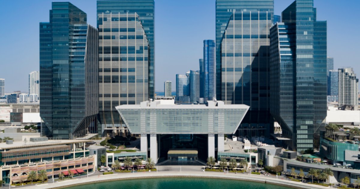 Abu Dhabi feiert 10 Jahre mit 36% Wachstum der Vermögen