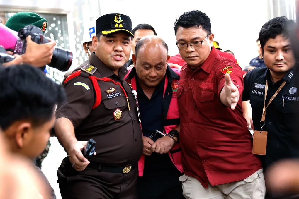 Arrest of Indonesia's School Meal Program Head Amid Corruption