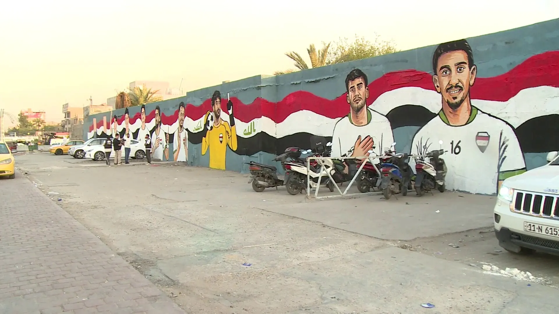 جدارية ضخمة لدعم المنتخب العراقي في بغداد