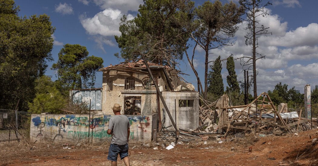 سقوط صواريخ إيرانية في جنوبي إسرائيل