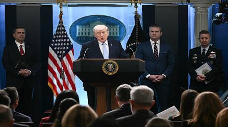 تهديدات ترامب بتدمير البنية التحتية الإيرانية