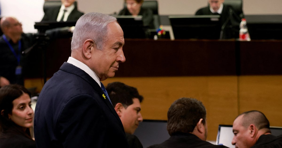 نتنياهو يمثل أمام المحكمة في قضايا فساد