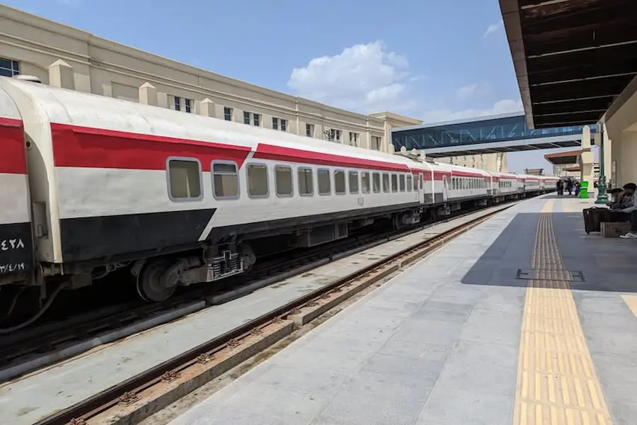 تشغيل القطار رقم 1945 المكيفة بين أسوان والقاهرة