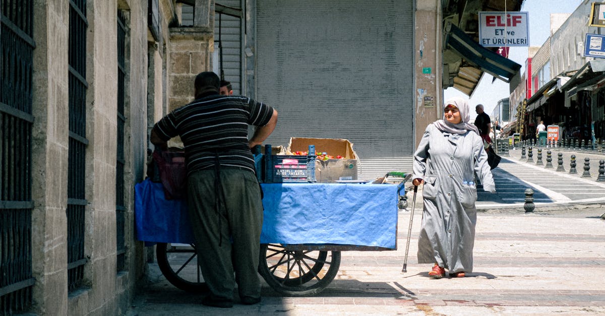 توزيع 1000 كرتونة غذائية في كفر الشيخ