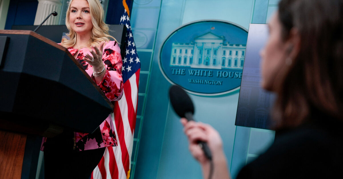 Trump invites Arab nations to fund war against Iran