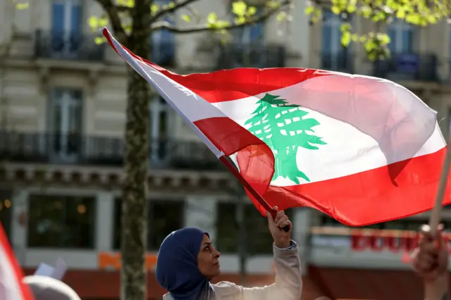 حزب الله: لماذا يحتاج لبنان إلى تفكيك قدراته؟