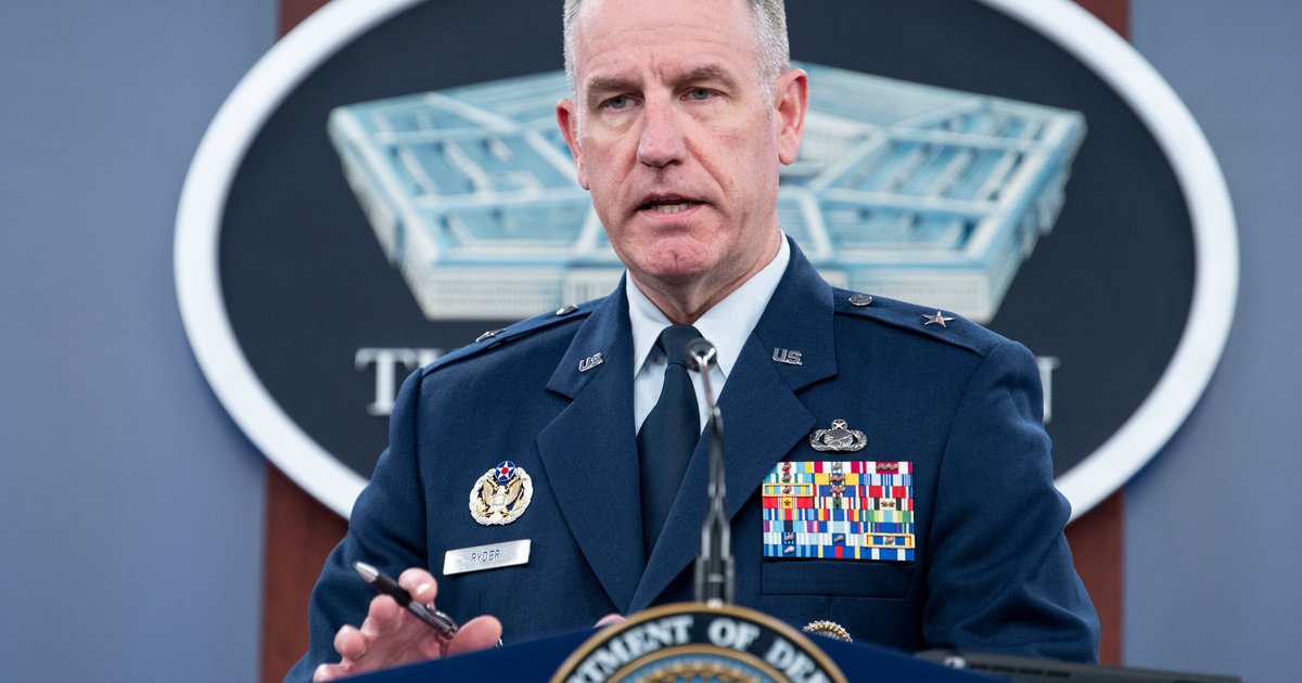 تصعيد الضربات العسكرية الأمريكية ضد إيران