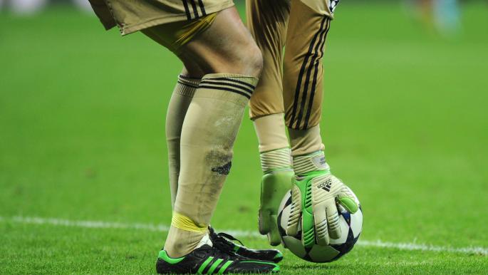 حارس مرمى في السبعين يشارك في مباراة رسمية بإسبانيا