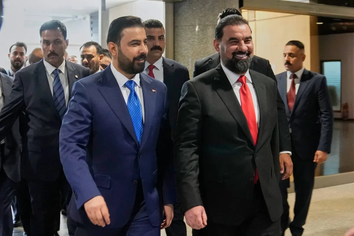 العراق: البرلمان يمنح الثقة لحكومة جديدة بلا فصائل مسلحة