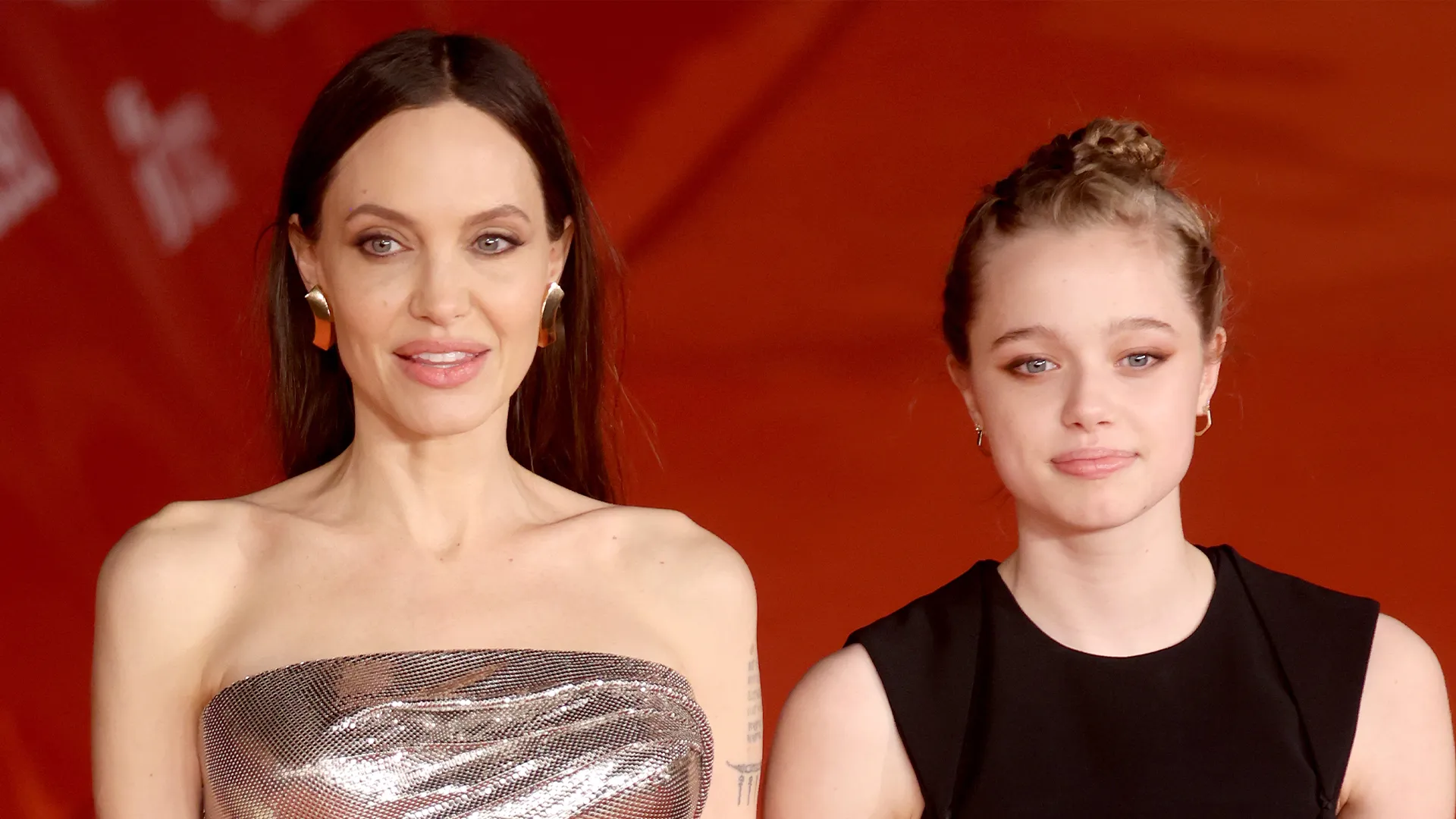 شيلوه جولي في فيديو موسيقي جديد يثير الجدل