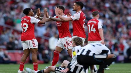 أرسنال يستعيد صدارة الدوري الإنجليزي بفوز على نيوكاسل