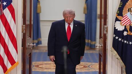 Trump spricht: Schumer kritisiert Chaos in der Politik