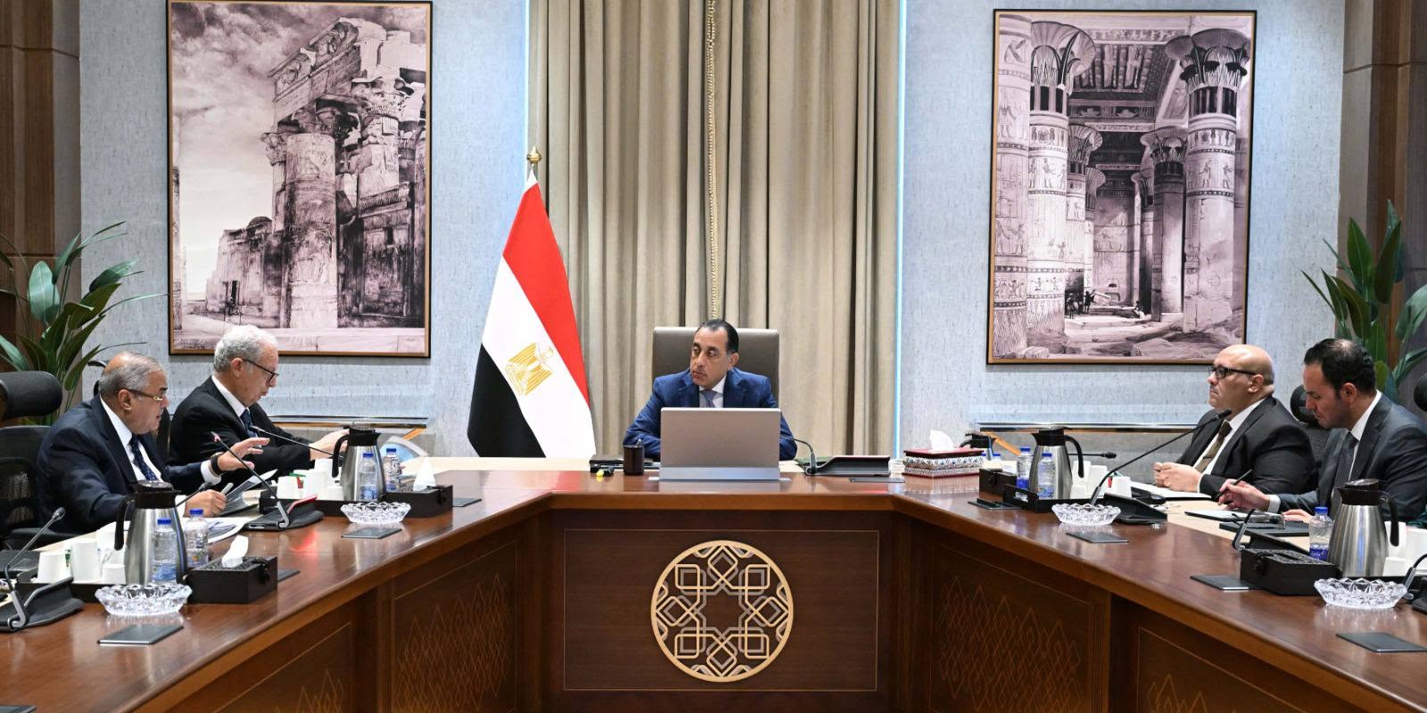 اجتماع لمتابعة خطة إعادة هيكلة الشركات المملوكة للدولة
