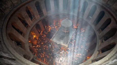 Kutsal Kabir'e Giriş Engeli Kınandı