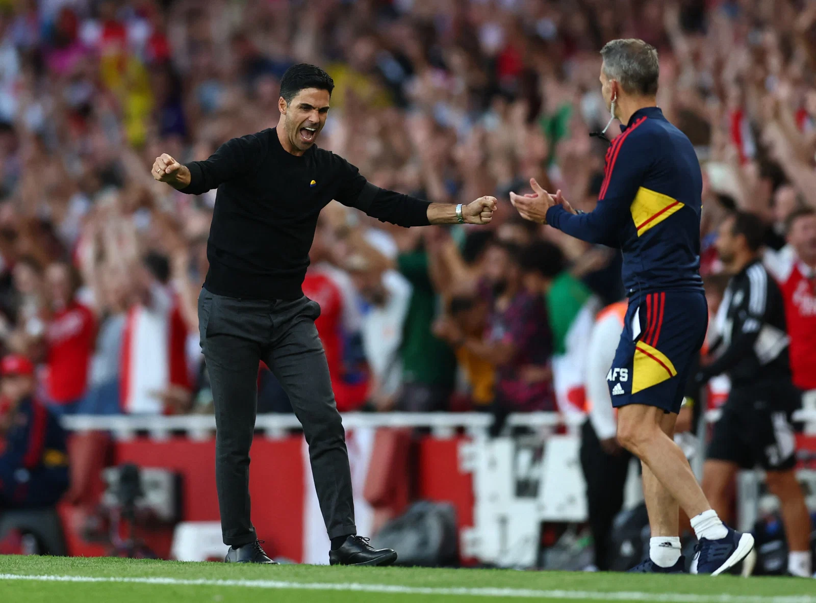 آرسنال يحقق فوزاً مهماً في دوري الأبطال