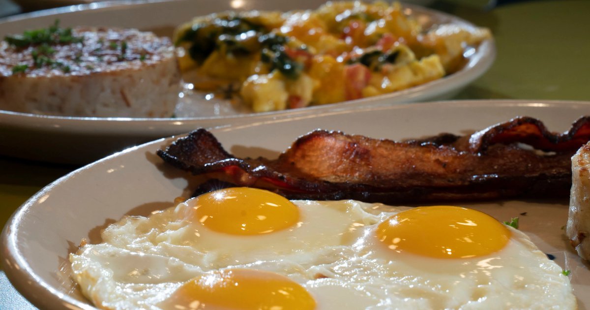 Egg Prices Drop Significantly for Easter in the U.S.