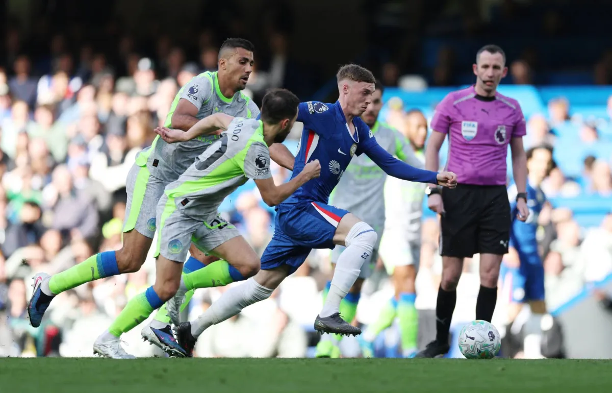 بالمر يؤكد التزامه بتشيلسي ويبتعد عن شائعات الانتقال