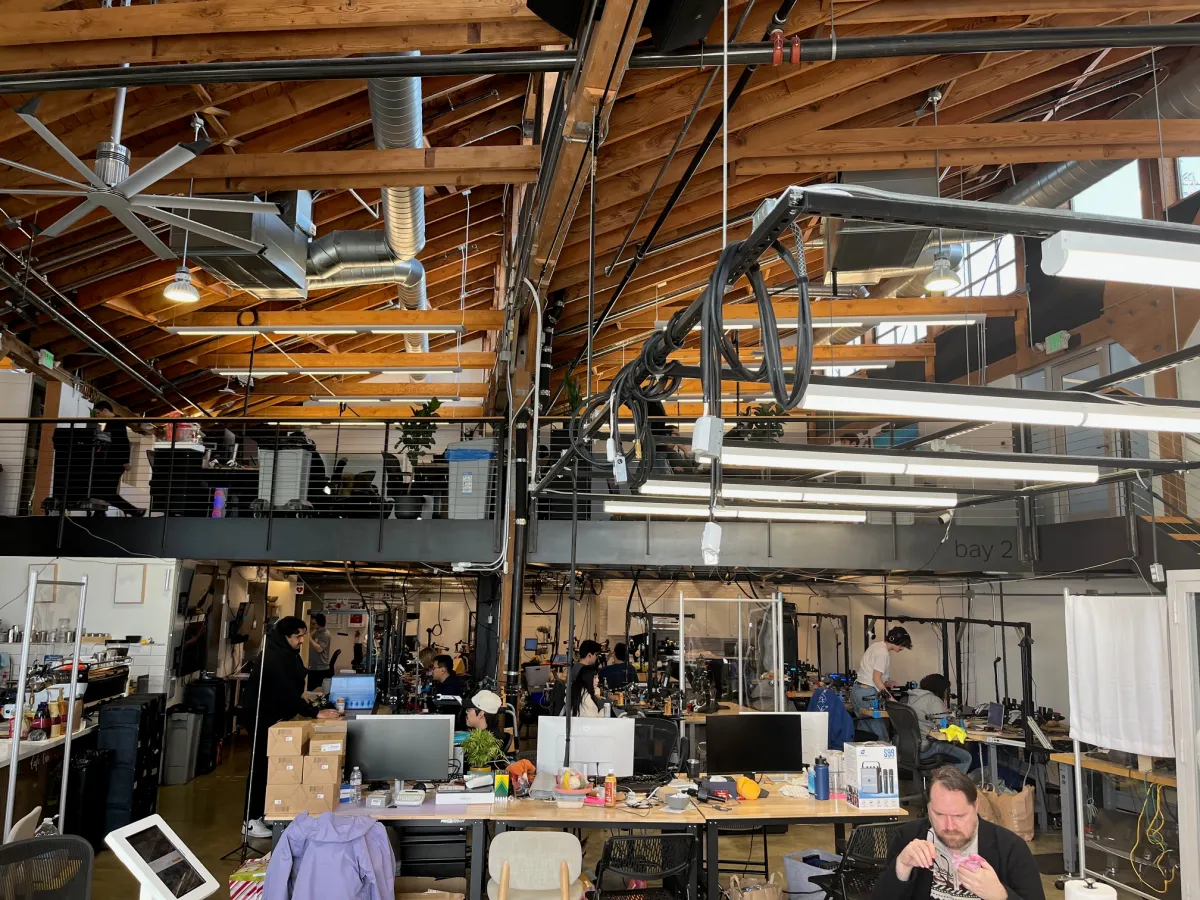 Physical Intelligence plant 1 Milliarde Dollar Finanzierung