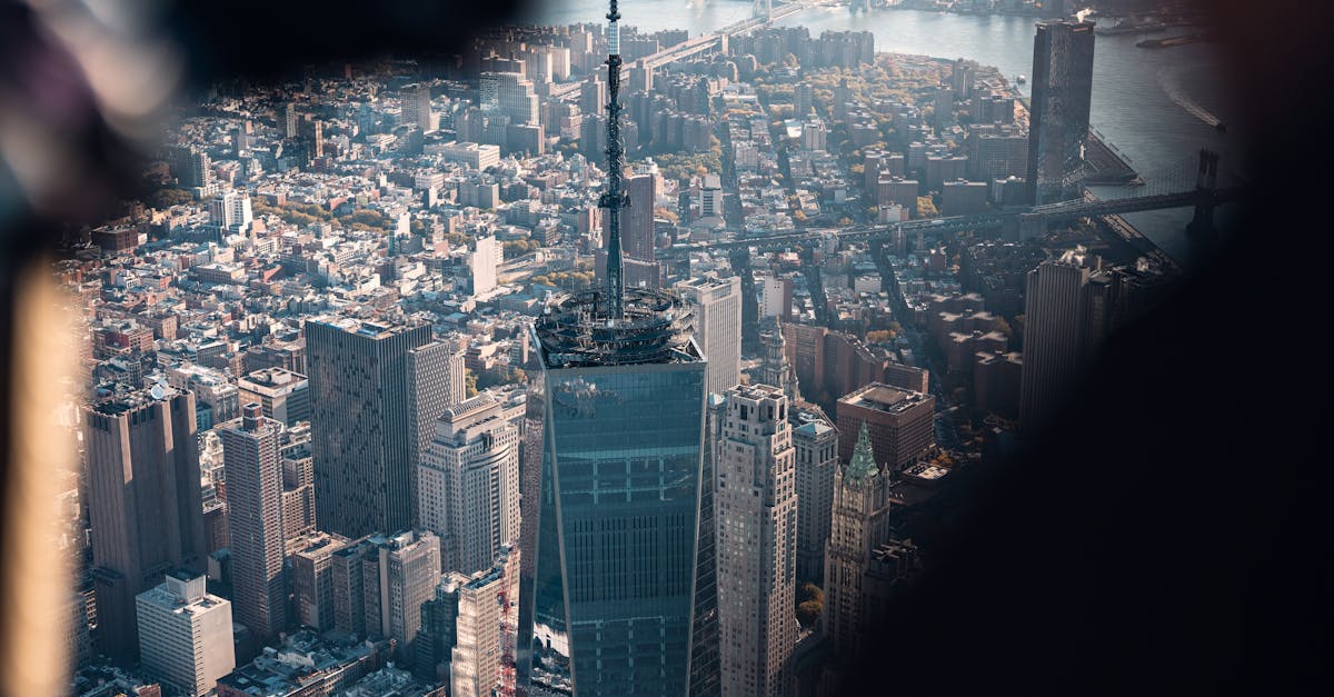 إجلاء عاجل للمتضررين من تسونامي سولاويزي