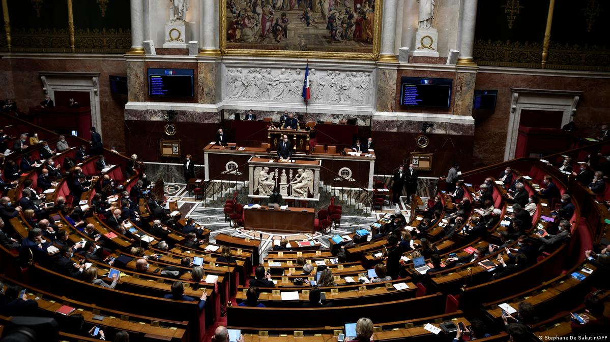 Report de la discussion sur la loi sur la fin de vie en France