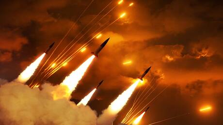 إيران تسقط الطائرات المسيرة في "معركة رمضان"