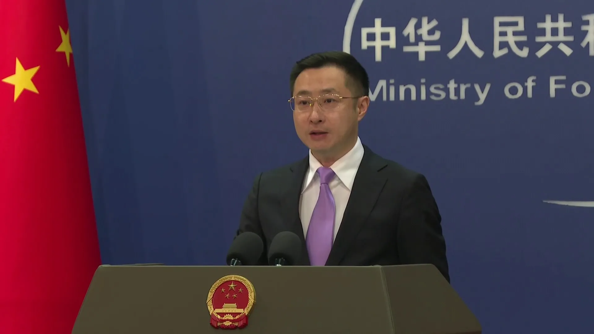 الصين تنتقد العقوبات الأمريكية على شركاتها