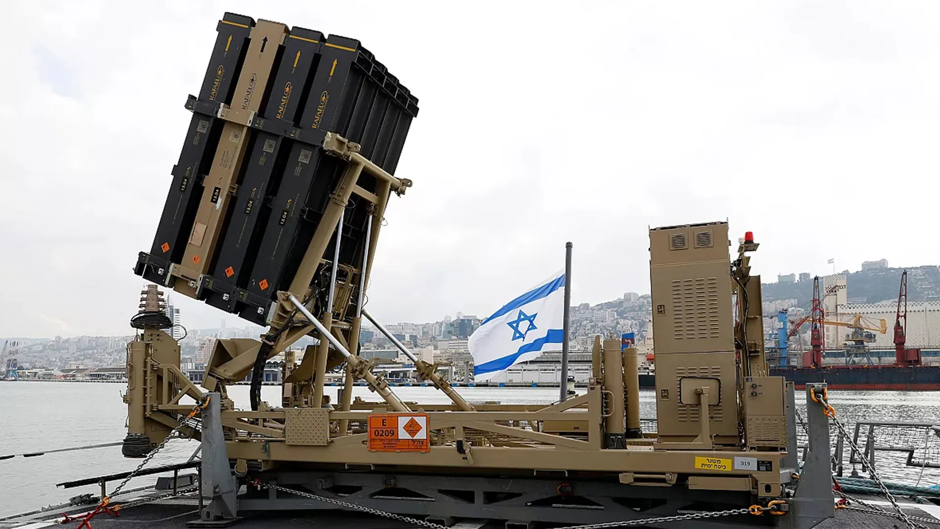 إسرائيل تعيد تعريف الخط الأزرق كخط دفاع متقدم