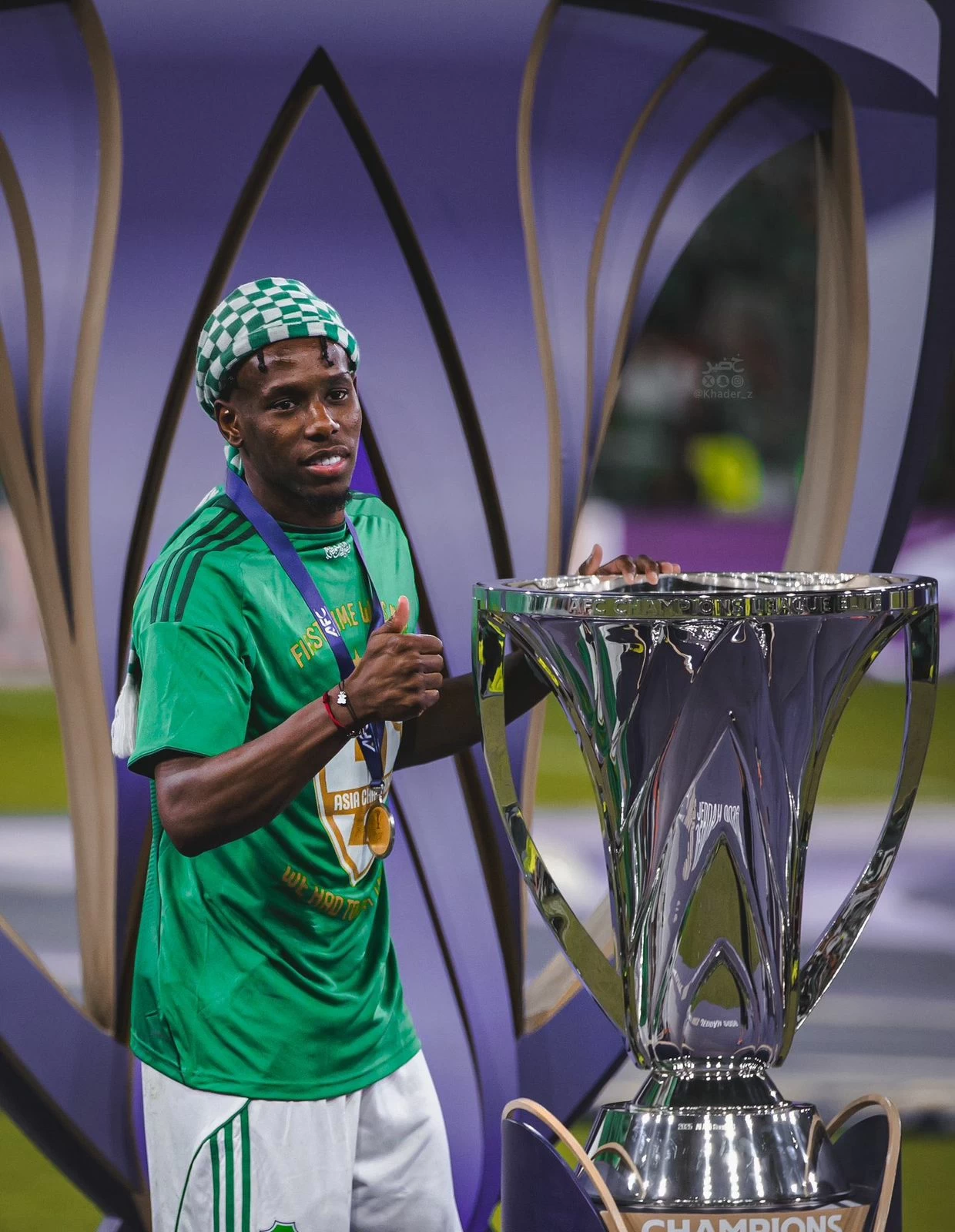 إيبانيز يدعم هوساوي بعد نهائي دوري أبطال آسيا