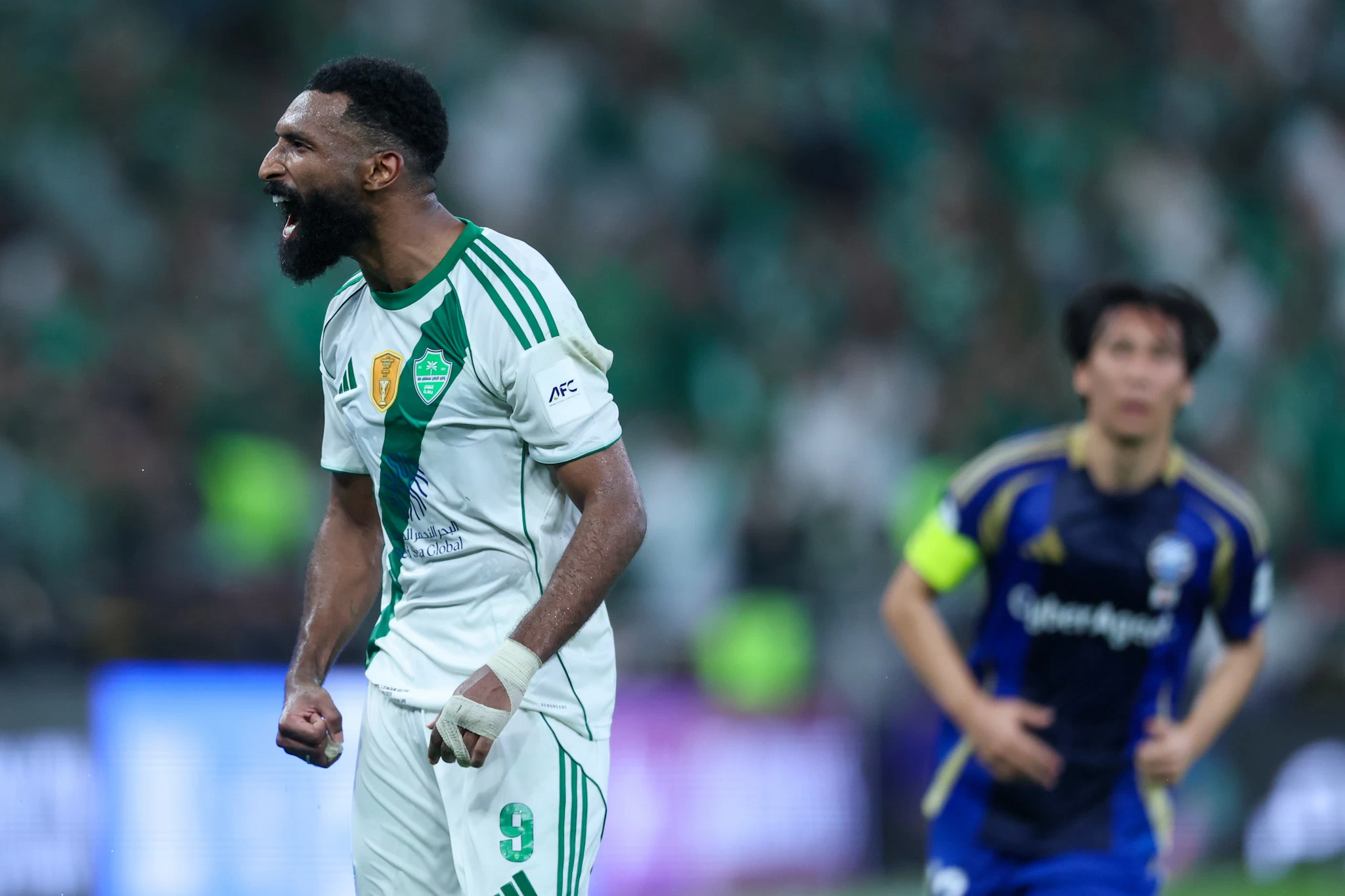 الأهلي يتقدم في نهائي آسيا بفضل هدف البريكان