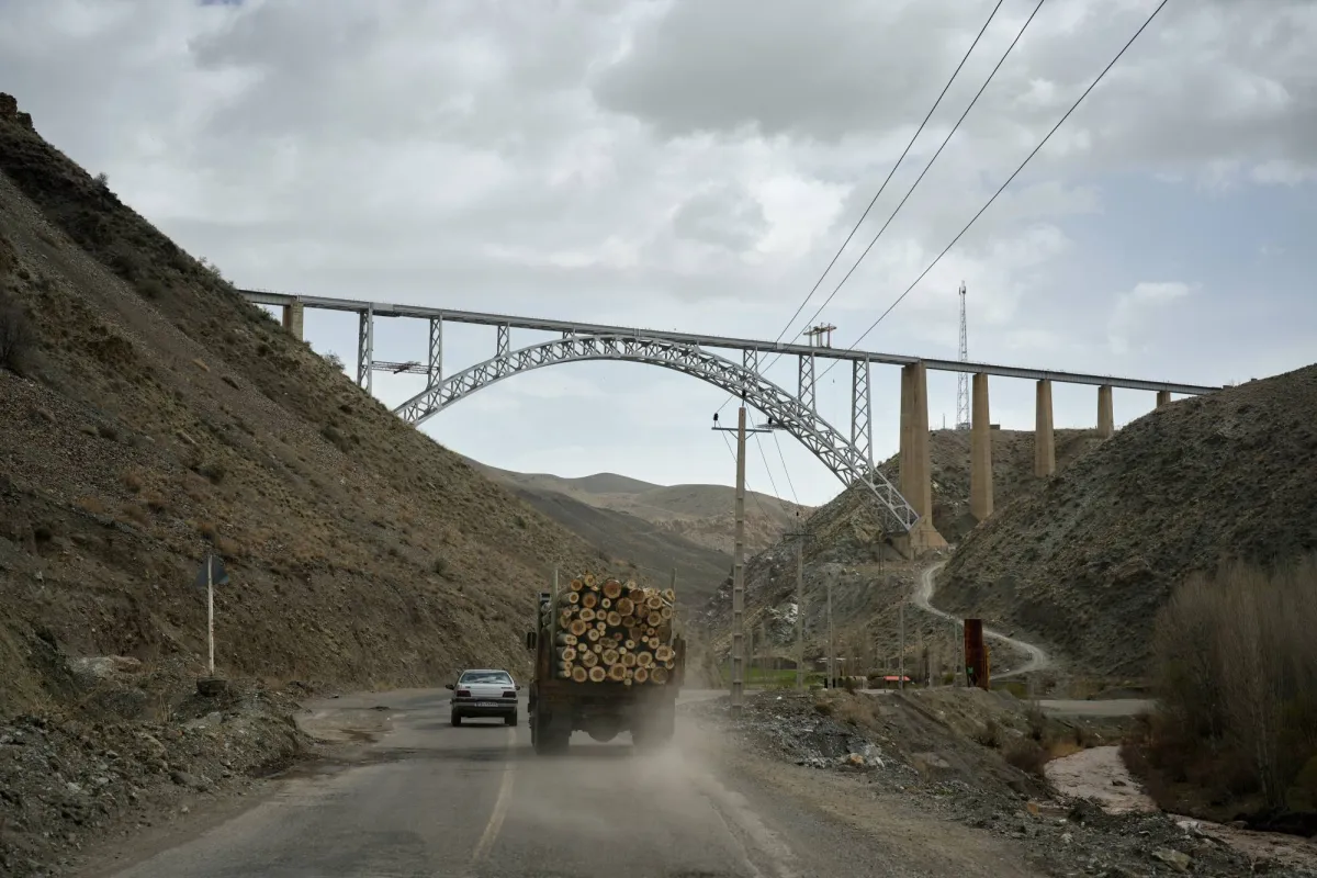 سيناريوهات إنزال جوي محتملة في إيران