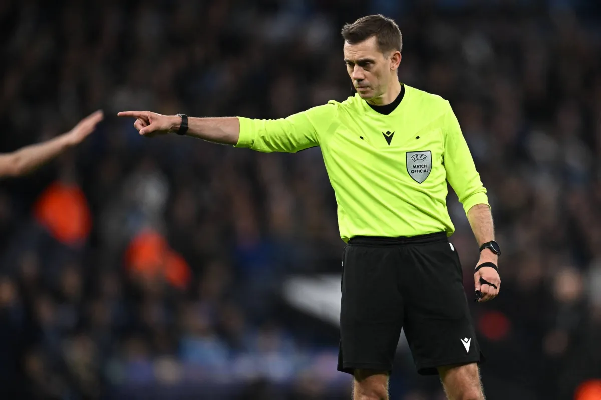 Arbitres français négocient une augmentation des salaires