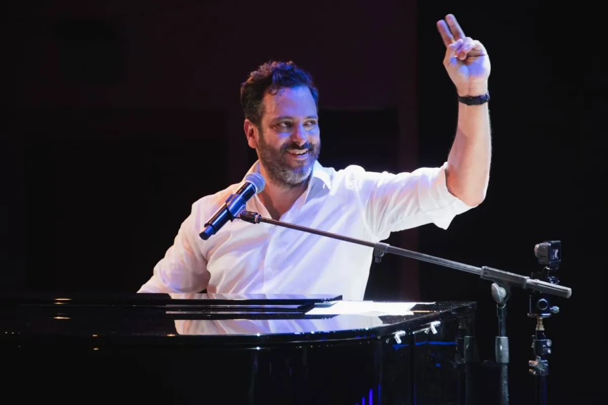 Neugestaltung der Musik der LBCI-Nachrichtensendung