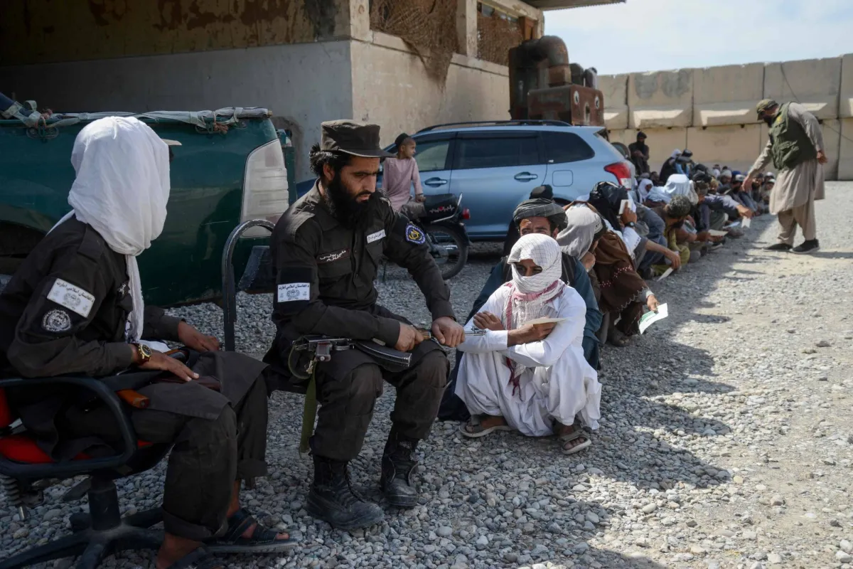 مقتل 4 وإصابة 70 في هجمات باكستانية على أفغانستان