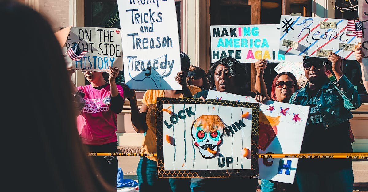 ترامب يتوعد بمحو الحضارة الإيرانية في تغريدة