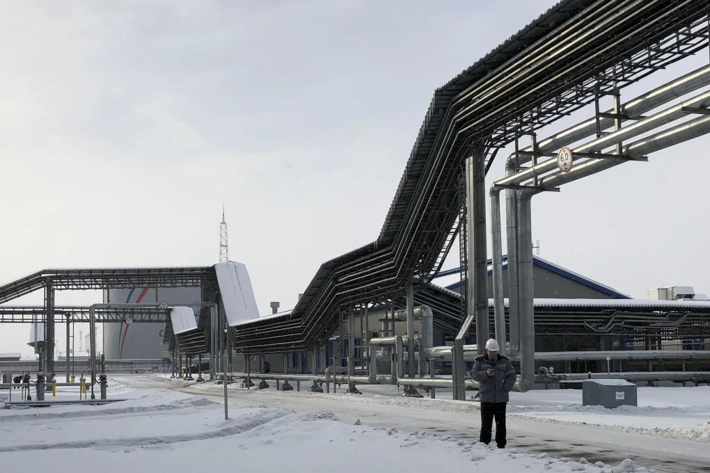 Attaque ukrainienne sur le port d'Ost-Louga en Russie