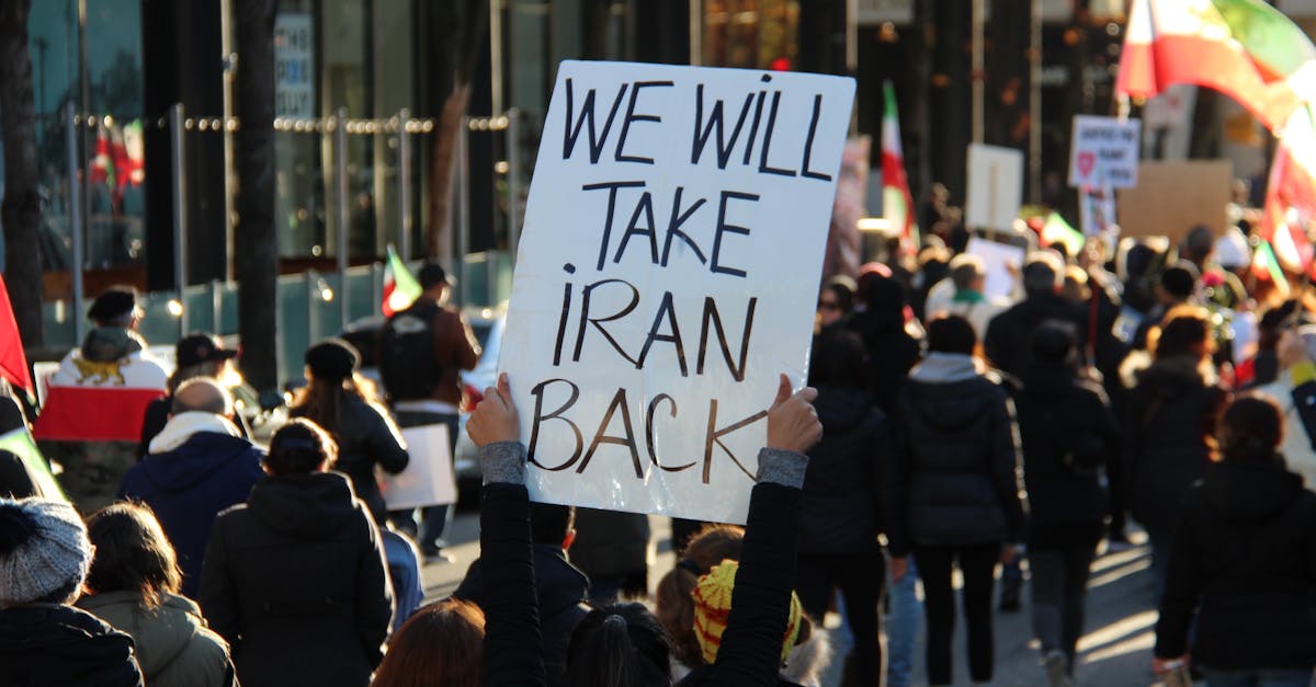 تراجع أسعار النفط الأمريكي بعد إعلان ترامب عن هدنة مع إيران