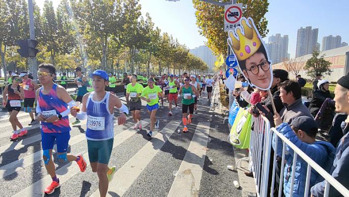 إعانات سكنية جديدة لعدائي الماراثون في الصين