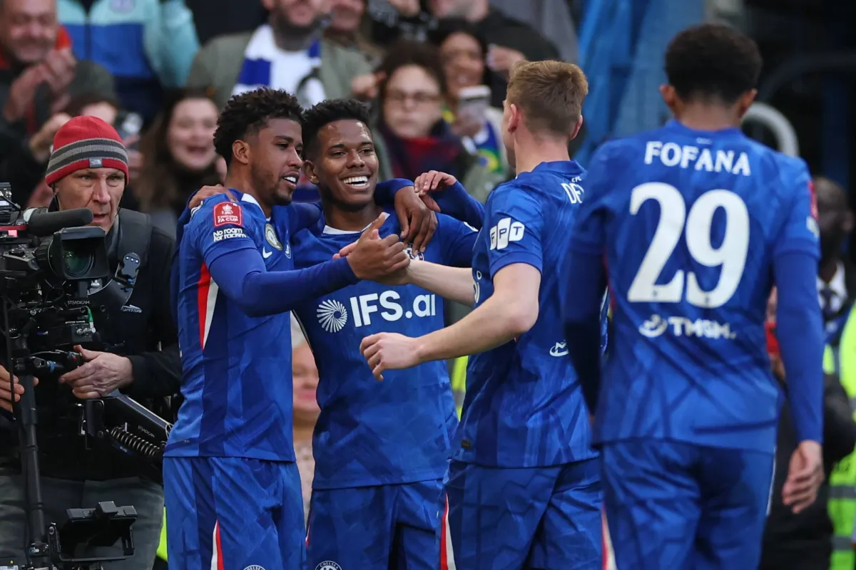 Tirage de la FA Cup : rencontres passionnantes en demi-finale